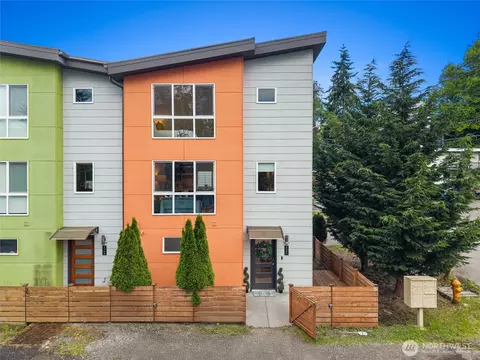 2301 NE 86th St, Seattle, WA 98115