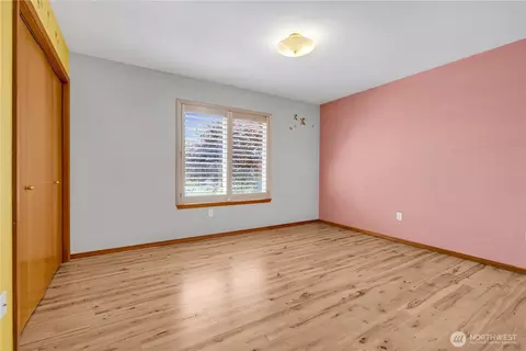 Bedroom - 181 Duke Dr, Sequim, WA 98382 photo 2 of 5