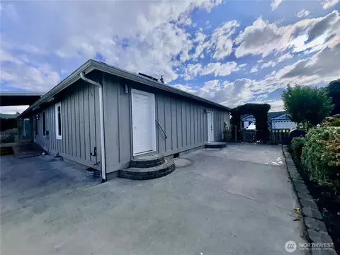 Exterior - 181 Duke Dr, Sequim, WA 98382 photo 3 of 7