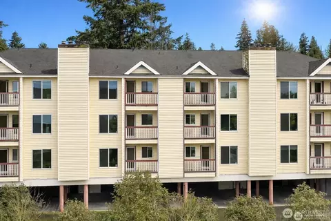 29645 18th Ave S #A301, Federal Way, WA 98003