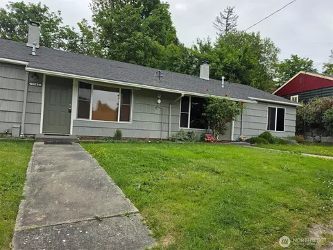 174042 1740-42 Anderson, Bremerton, WA 98312