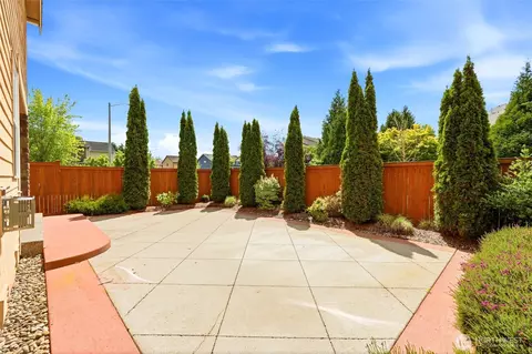 Exterior - 17812 33rd Ave SE #29, Bothell, WA 98012 photo 6 of 6
