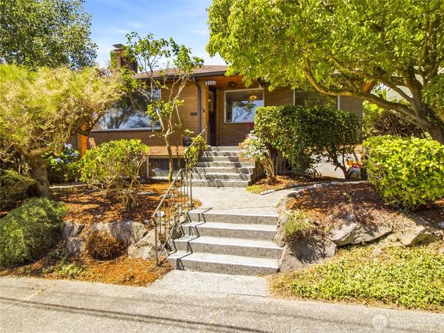 7305 Earl Ave NW, Seattle, WA 98117