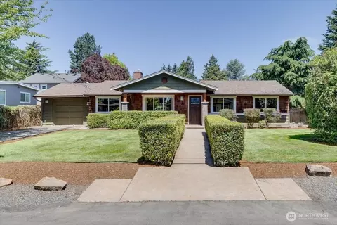 620 10th Ave, Kirkland, WA 98033