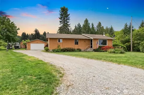 62 Roupe Rd, Sequim, WA 98382