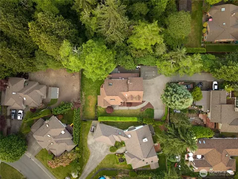 View/Area - 4033 120th Pl SE, Everett, WA 98208 photo 2 of 4