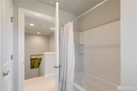 Bath - 1621 Seattle Hill Rd #N1, Bothell, WA 98012 photo 2 of 3
