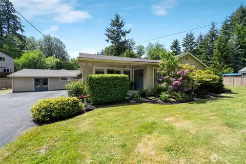 1918 S Lake Stickney Dr, Lynnwood, WA 98087