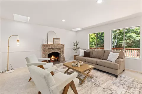 Living - 1329 141st St SE, Mill Creek, WA 98012 photo 3 of 5