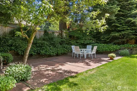 Exterior - 1329 141st St SE, Mill Creek, WA 98012 photo 5 of 8