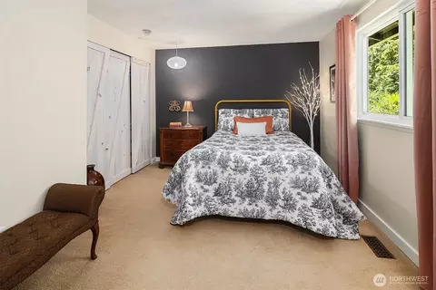 Bedroom - 16409 29th Dr SE, Bothell, WA 98021 photo 1 of 5