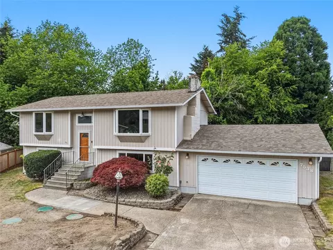 7538 Titan Dr SE, Olympia, WA 98503