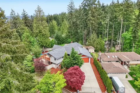 15831 SE 43rd Pl, Bellevue, WA 98006