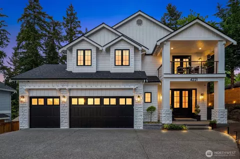 4221 NE 27th Pl, Newcastle, WA 98059