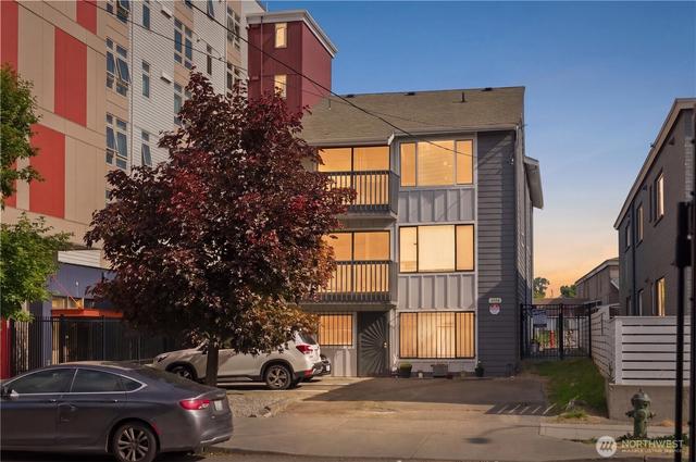 4526 S Henderson St, Seattle, WA 98118