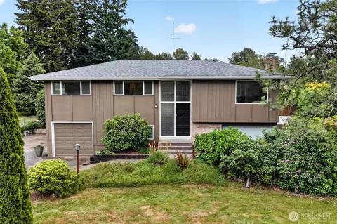 13332 173rd Ave SE, Renton, WA 98059