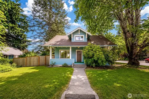 1219 9th Ave SW, Olympia, WA 98502