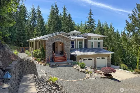 114 Howard Heights Rd, Sequim, WA 98382