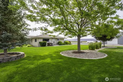 13373 Adams Rd S, Royal City, WA 99357