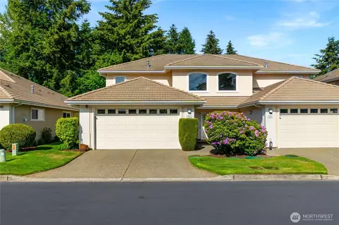 6936 Fairway Ln SE, Olympia, WA 98501