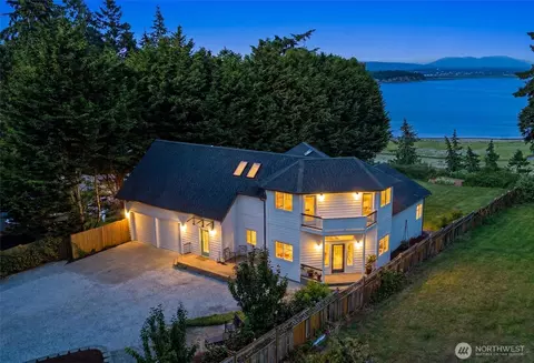 108 N Livingston Bay Rd, Camano Island, WA 98282