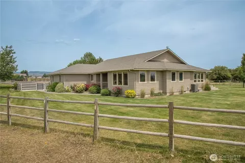 360 Double Creek Ln, Ellensburg, WA 98926