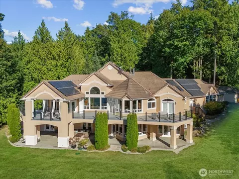 22410 Mcmurray Shore Dr, Mount Vernon, WA 98274