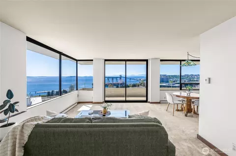 521 5th Ave W #602, Seattle, WA 98119