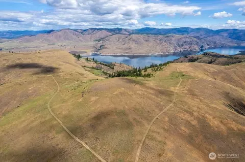 45000 Hanson Harbor Rd N, Wilbur, WA 99185