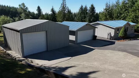 257 Easy St, Silverlake, WA 98645
