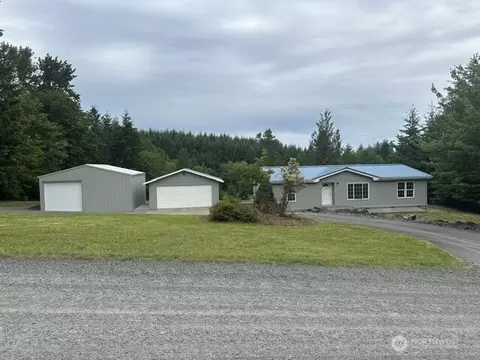 257 Easy St, Silverlake, WA 98645