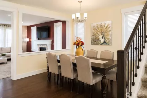Dining - 4109 172nd Pl SE, Bothell, WA 98012 photo 2 of 2