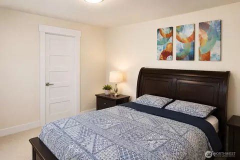 Bedroom - 4109 172nd Pl SE, Bothell, WA 98012 photo 4 of 7