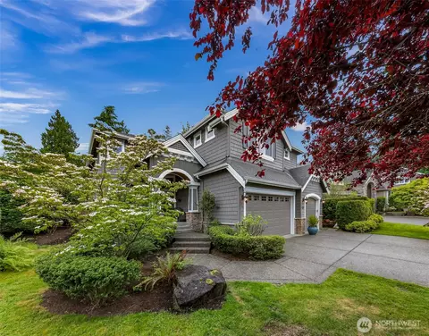 Exterior - 2029 240th Pl SE, Bothell, WA 98021 photo 2 of 9