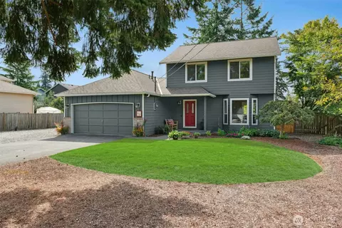 1132 Crawford Rd, Lynnwood, WA 98036