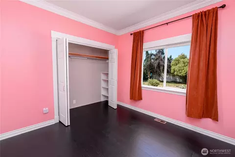 Bedroom - 41 Smithfield Dr, Sequim, WA 98382 photo 4 of 5