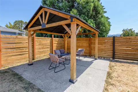Exterior - 41 Smithfield Dr, Sequim, WA 98382 photo 8 of 9