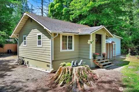 5000 Lakewood Rd, Stanwood, WA 98292