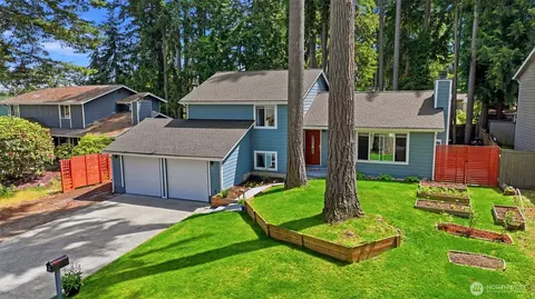 4002 SE Cameron Pl, Port Orchard, WA 98366