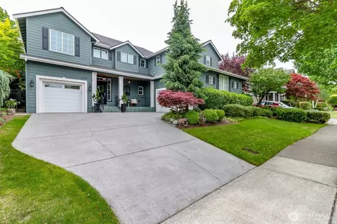 1847 Pointe Woodworth Dr NE, Tacoma, WA 98422