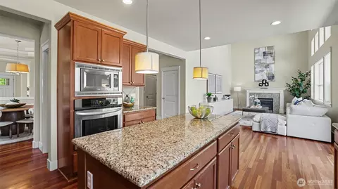 Kitchen - 4029 166th St SE, Bothell, WA 98012 photo 3 of 3