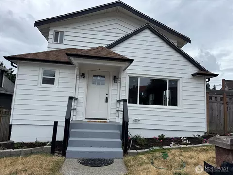 1231 4th St, Bremerton, WA 98337
