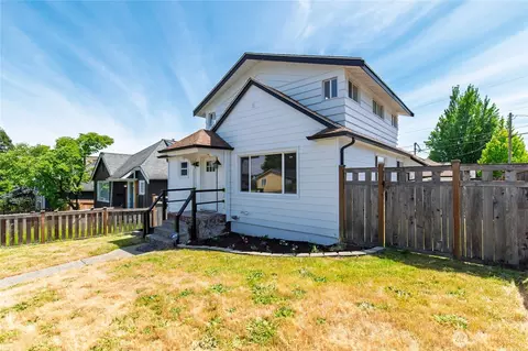 1231 4th St, Bremerton, WA 98337