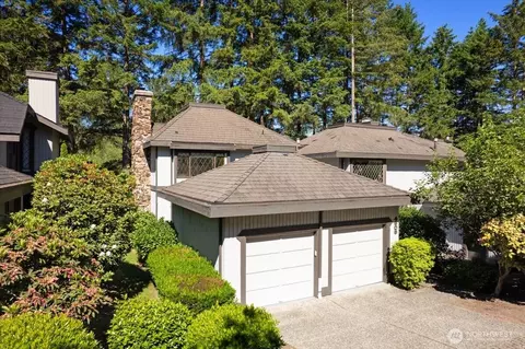 4605 170th Pl NE #7, Redmond, WA 98052