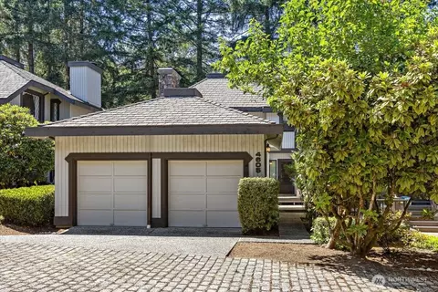 4605 170th Pl NE #7, Redmond, WA 98052