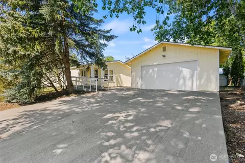 1100 Jennie Cir, Ellensburg, WA 98926