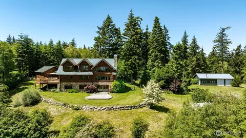 3256 Killion Ln, Oak Harbor, WA 98277