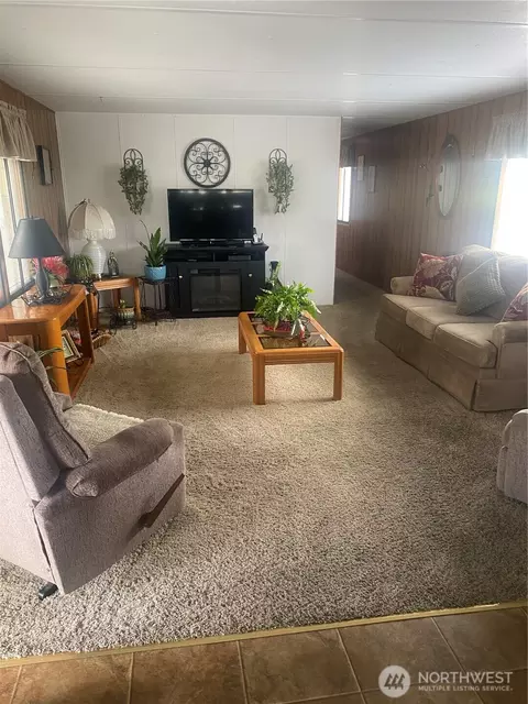 2421 Leisure Ln, Centralia, WA 98531