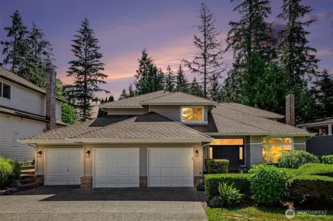23405 SE 27th Ct, Sammamish, WA 98075