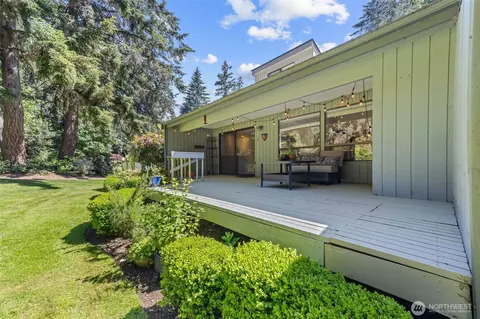 909 30th St NW #2C, Gig Harbor, WA 98335